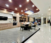 Đỉnh kd chdv 93pn 8l hầm ngang 10m 600m2 mtkd ngay âu cơ gần đh văn hiến tn 550tr 135 tỷ.