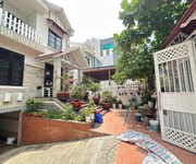 Cho thuê mặt bằng kinh doanh trong biệt thự