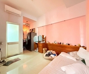 1 Vị trí: p4 tân bình, khu vực sầm uất, giao thương cực tốt.