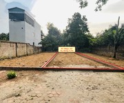 Chính chủ cắt lỗ 300tr bán nhanh 2 lô mặt đường phú cát, cách đại học quốc gia 1km.