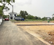 Bán gấp lô 100m2 full thổ cư tại Trung tâm Phú Cát -CNC Hòa Lạc