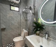 Tập thể chính chủ ở phố Quỳnh Mai, gần chợ 8/3