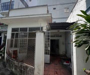 Nhà trung tâm phố tây nha trang góc 2 mặt thoáng gần biển nha trang