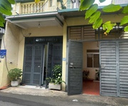 Nhà 2 tầng trung tâm phường vĩnh phúc   sau vpcc lê dũng    giá chỉ tính tiền đất