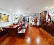 Bán biệt thự cổ linh 80m2- 7 tầng- đẳng cấp thượng lưu- 3x tỷ