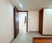 B.á.n nhà sổ hồng riêng - không quy hoạch giải toả - không bị lộ giơi - không lỗi phong thuỷ - chỉ