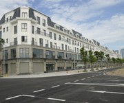 Central riverside    38tr/m2. ra sổ ngay.  lh: 09666 343 969