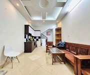 Nhà sẵn ở luôn - ngõ nông - vừa tầm tiền