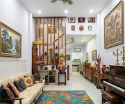 Nhà hẻm ô tô lê văn sỹ - quận phú nhuận   4 x 16m  62 m2    8.3 tỷ