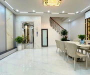 bán nhà tam trinh   hoàng mai  45m    5 tầng   thang máy   10.x tỷ