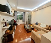 Cực hiếm  bán nhà lò đúc, 30m2, 4 tầng, mặt tiền 5.8m, giá 9.3 tỉ, ngõ nông rộng thoáng, kinh doanh