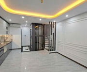hiếm  nhà đẹp trung tâm hồ thạch bàn   thang máy   ô tô đỗ cổng