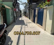 Hot - chính chủ bán đất tặng nhà 3 tầng 105m2 ngang to 8m bề thế chỉ 5 tỷ