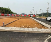 Đất nền hiếm 2 mặt đường sát quốc lộ hồ tây- ba vì-   ngay sát tuyến  metro . giá cực rẻ chưa đến 4
