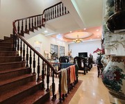 khu vip - thoáng trước sau - ô chờ thang máy - kinh doanh online - ở sướng❤