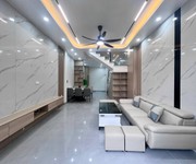 Nhà 4 tầng - Xây độc lập - Trung tâm Trần Thành Ngọ - Ô tô đỗ trong nhà