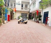 Phân Lô Lý Nam Đế Ô TÔ 55M2 19.3 Tỷ Văn Minh sạch đẹp kinh doanh apartment văn phòng