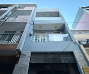 NGAY ĐH CÔNG THƯƠNG Kết cấu 1 trệt 2 lầu 4PN, 4WC,