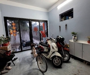 Bán nhà gia lâm, 50m, 4 tầng, nhỉnh 4 tỷ. dân xây, ô tô ngủ trong nhà.