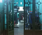 Định cư úc   cần bán gấp nhà mặt tiền gần chợ - q. 10, tp hồ chí minh