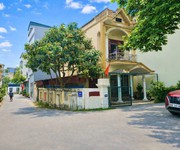 Bán đất lô góc mặt phố Dương Quảng Hàm