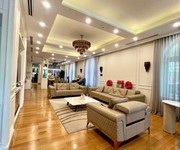 2  giảm sốc 3 tỷ   giá mới chỉ 65 tỷ    biệt thự vip khu compound   góc 2 mặt tiền   nguyễn