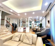 1  giảm sốc 3 tỷ   giá mới chỉ 65 tỷ    biệt thự vip khu compound   góc 2 mặt tiền   nguyễn