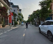 Bán đất mặt phố long biên 61m2- mt 4.2m- hàng xóm vinhomes- 15.9 tỷ