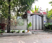 Biệt thự sân vườn mặt sông 370m    view sông sài gòn giá chỉ 13.95 tỷ