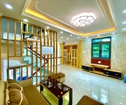 Chính chủ bán nhà 4 lầu dtsd 200m2 góc 2 mặt tiền hxh đường cây keo