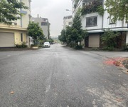 Cần bán 70m2 đất khu NO02 TĐC Giang Biên. Sau lưng mặt đường Đồng Thanh