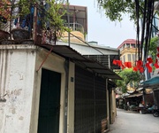 Bán nhà khu linh lang, diện tích rộng, 140m, chỉ 27 tỷ