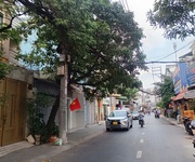 Nhà nở hậu, Đường Nguyễn Thái Sơn, Phường 7, Gò Vấp