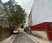 Đức giang   đất lô góc   ô tô tránh   nở hậu   43m