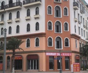 Bán căn shophouse Sun Premier Village Hạ Long cạnh trường học ngay ngã 4