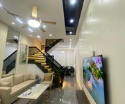 Bán nhà lý nam đế, 60m2, 3 tầng, mặt tiền 3.3m, nhỉnh 19 tỉ, ngõ thoáng, kinh doanh homestay