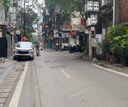 Hiếm có  trung tâm ba đình - 80m  nhà 3  tầng  - cách phố 70m, gần ô tô xách valy vào ở ngay/