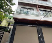 Nhà ngọc trì   long biên  gần mặt phố   7 tầng xây mới   thang máy   ô tô vào nhà