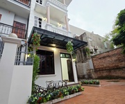 Phúc lợi   52/62m    3 tầng   3pn   có sân
