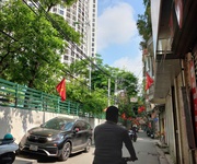 Cần bán nhà thanh xuân, 6 tầng thang máy, gần oto tránh, view royal city, nhỉnh 14 tỷ