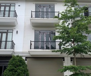 Cần bán căn lk viiew công viên 3 tầng 1 tum 85.5m2 x4.5 tỷ khu đô thị an phú- sơn la.