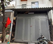 Bình tân- chỉ 5 t.y nhỉnh - hẻm 2/ - đường xe hơi thông - nhà đẹp - gần nguyễn sơn - giáp tân phú -