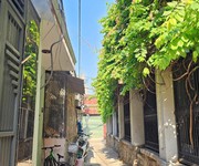 Hàng hiếm   gần trường nam việt 2 tầng