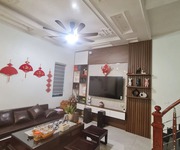 Hoa Hậu Lê Xá - Bát Tràng: 63,3m2 nhà 5 tầng thang máy, lô góc thoáng, đường ô tô tránh