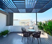 Nhà mặt tiền hẻm thông xe hơi tránh -kinh doanh tốt - có gara trong nhà