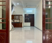 Bán gấp giá rẻ nguyễn văn linh 75m, 3 tầng, mặt tiền 6m, 7.8 tỷ long biên.