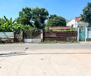 4 Mặt tiền đỗ văn dậy, hóc môn 1876m2, đất ful tc 50 tỷ. 4 Mặt tiền đỗ văn dậy, hóc môn 1876m2, đất ful tc 50 tỷ.