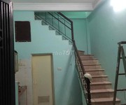 Cho thuê nhà 3 tầng ngõ 184 đường Trần Khát Chân, Hai Bà Trưng, Hà Nội.