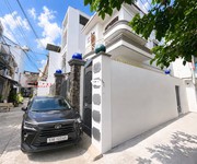 Chỉ 7.x có nhà lô góc   xe hơi đỗ cửa   101m2 ngang 6.1 nở hậu ngay aeon