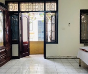2 Cho thuê nhà 5 tầng, 10 phòng,vệ sinh khép kín, vị trí đẹp mặt tiền rộng phố Đội Cấn